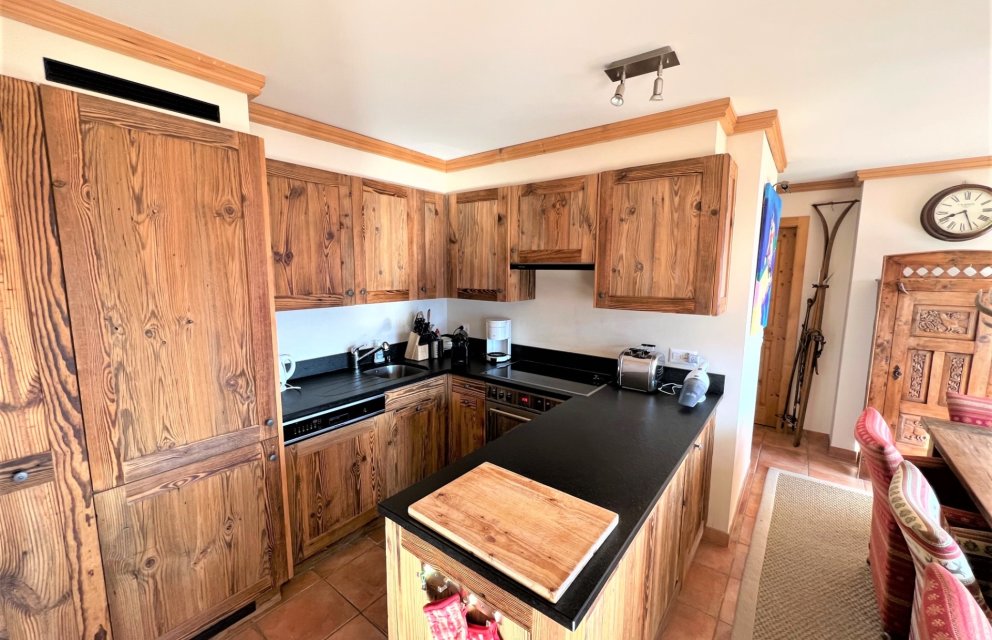 Magnificent renovated 5 1/2 room apartment in La Tzoumaz/4 Vallées»