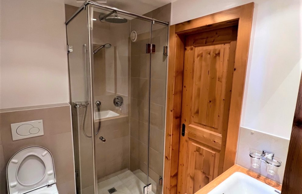 Magnificent renovated 5 1/2 room apartment in La Tzoumaz/4 Vallées»