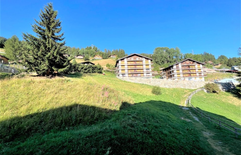 Magnificent renovated 5 1/2 room apartment in La Tzoumaz/4 Vallées»