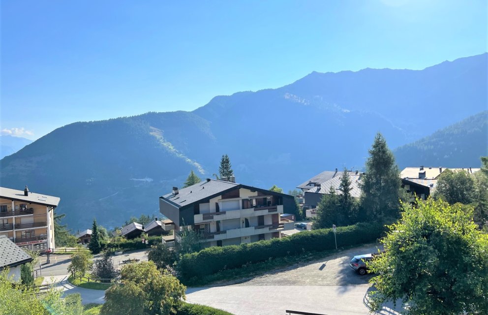 Magnificent renovated 5 1/2 room apartment in La Tzoumaz/4 Vallées»