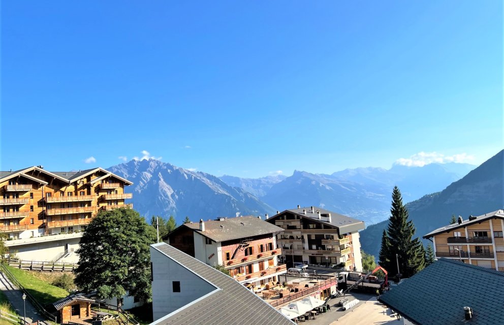 Magnificent renovated 5 1/2 room apartment in La Tzoumaz/4 Vallées»